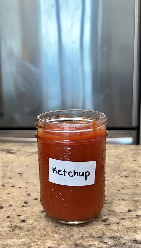 4 Ingredient homemade ketchup! Clean Eating Ketchup Recipe, How To Make Homemade Ketchup, Easy Homemade Ketchup, Homemade Ketchup For Canning, Home Made Ketchup, Greek Pita Bread, Homemade Ketchup Recipes, Greek Pita, Espresso Recipes