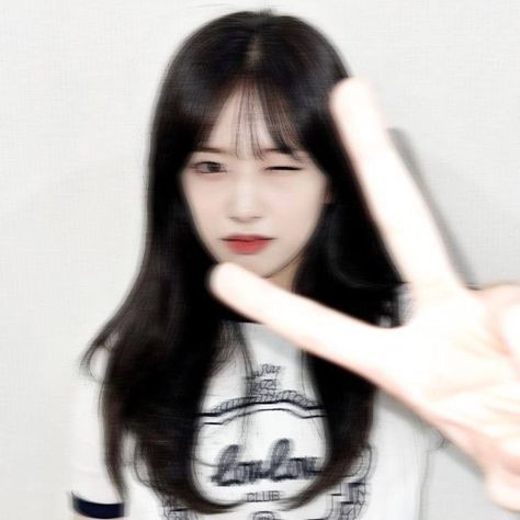 ･ﾟ✧: ୨ 🧁 ୧ ₊˚⊹ haloOo y'all ฅ^•ﻌ•^ฅ i brought Yujin IVE Blur filter Icons for you. personal uses only! don't claim this as yours and don’t repost it anywhere. hope you like it, 𝐌𝐘 𝐋𝐎𝐕𝐄 ʚɞ . Kpop Pp, Blur Filter, Profile Picture Aesthetic, Soft Pp, Pink Instagram, Aesthetic Kpop, Black Pink Instagram, Black Pink Kpop, Kpop Aesthetic