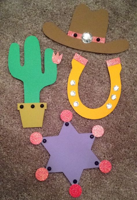 Wild West door decs. Complete with hot-glued rhinestones :) #RA #doordecs Cowboy Hat Door Decs, Cow Door Decs, Ra Floor Themes Ideas, Ra Door Decs College, Dorm Name Tags, Door Dec Ra, Easy Door Decs Ra, Ra Dorm Door Decorations Name Tags, Res Life Door Decs