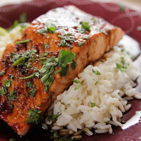 Cilantro Lime Salmon by Ree Drummond Pioneer Woman Salmon, Lime Salmon Recipes, Cooking Salmon Fillet, Cilantro Lime Salmon, Ree Drummond Recipes, Lime Salmon, Pioneer Woman Ree Drummond, Yummy Seafood, Salmon And Rice