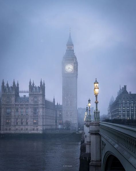 Concept Moodboard, London Bigben, Nikon Z5, London Landscape, Get Some Sleep, Secret London, Westminster Bridge, Big Ben London, Foggy Morning