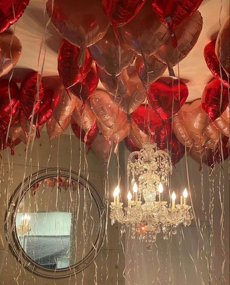 Galentines Party, Galentines Day, Bday Girl, Birthday Inspo, 17th Birthday, Party Inspo, Birthday Dinners, 15th Birthday, Valentines Party