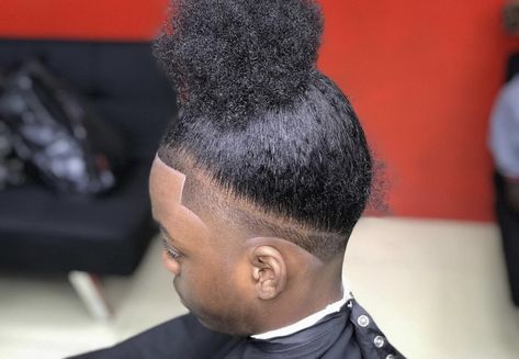 Small Taper Fade, Puff Ball Hairstyle Natural Hair, Prince Singer, Front Taper, Anime Curly Hair, Black Man Haircut Fade, Silver Hairstyles, Ponytail Haircut, Boys Cut