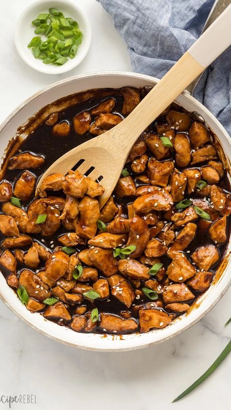 Ashley | Easy Family Meals (@thereciperebel) posted on Instagram: “20 minute Teriyaki Chicken to get us over the hump 🙌🎉 I have to say, the sun has been shining and my motivation to be productive is waning…” • May 25, 2022 at 1:53pm UTC