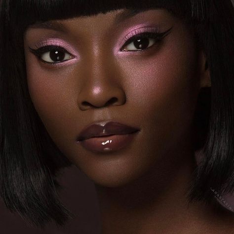 Divine beauties — Riley Montana for ABH Cosmetics Pink Lip Aesthetic, Natural Pink Lips, Pink Lip Balm, Bright Pink Lips, Pink Lips Makeup, Light Pink Lips, Pink Lip Color, Mekap Mata, Catty Noir