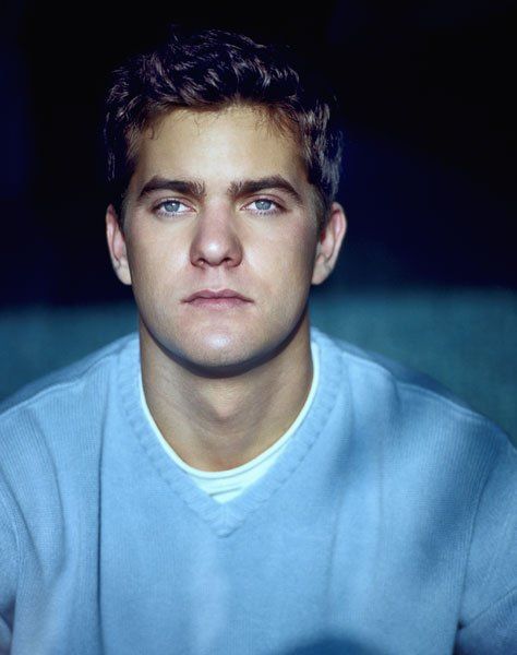 Pacey witter !<3 my crush & he's so handsome & such a sweetheart I love him <3 Dowson Creek, Dawsons Creek Pacey, Dawson Creek, Josh Jackson, Pacey Witter, Dawson's Creek, Joshua Jackson, Mighty Ducks, Chefs Kiss