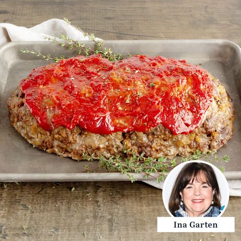 Ina Garten's Meat Loaf Recipe Turns Out Perfectly Every Time Ina Garten Turkey Meatloaf, Ina Garten Meatloaf Recipe, Meat Loaf Recipe, Best Ina Garten Recipes, Perfect Roast Chicken, Ina Garten Recipes, Turkey Meatloaf, Crowd Pleasing Recipes, Meatloaf Recipes