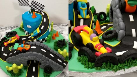 Race Car Track Cake, Race Car Birthday Cake Diy, Easy Car Cake, Motor Cake, Latest Cake Design, Race Track Cake, Car Cakes For Boys, Animals Fondant, Ferrari Cake