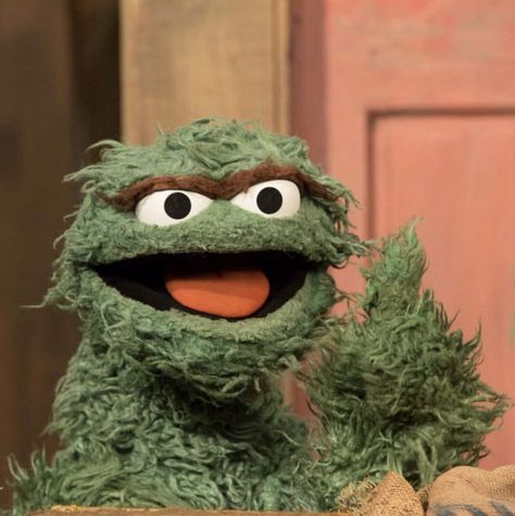 Fog Painting, Grover Sesame Street, Seaseme Street, Fraggle Rock, Oscar The Grouch, Green Monsters, Jim Henson, Cookie Monster, Green Man