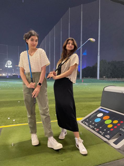 Golf Dress Outfit, Golf Date Outfit, Mini Golf Date Outfit, Mini Golf Date, Golf Date, Outfit Golf, Golf Dress, Date Outfit, Top Golf