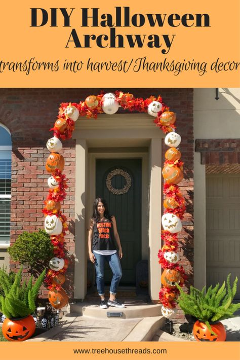 Pumpkin Archway, Halloween Archway, Pumpkin Arch, I Am Weird, Porch Garland, Halloween Lights Decorations, Porch Pumpkins, Homemade Halloween Decorations, Pumpkin Garland