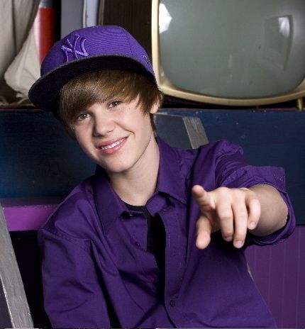 Justin Bieber Hat, Justin Bieber My World, Justin Bieber Photoshoot, Justin Bieber Baby, Justin Bieber Smile, Justin Baby, Justin Bieber Images, The Color Purple, Justin Bieber Photos