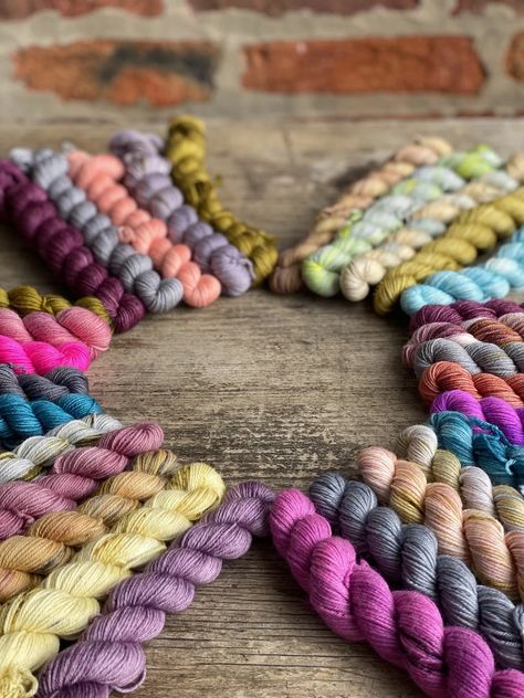 20 Fabulous Mini Skein Shawls | botanical yarn Mini Skein Knitting Patterns, Mini Skein Projects, Yarn Box, Knit Shawls, Yarn Skein, Mini Skein, What To Make, Knitted Shawls, Stitch Markers