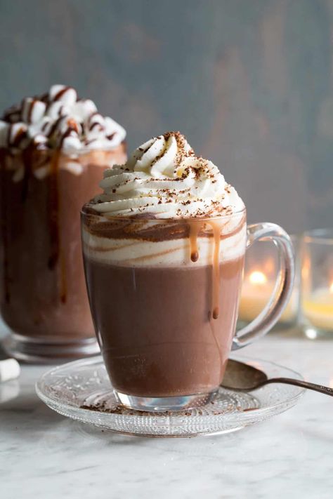 Winter Beverages, Fall Filter, Best Hot Chocolate Recipes, Canned Pumpkin Recipes, Hot Chocolate Recipe Homemade, Hot Chocolate Drink, Dragon Drawings, Vegan Hot Chocolate, App Filter