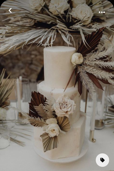 Boho Chic Cake, Boho Editorial, Comunion Cake, Cake With Flowers, Boho Wedding Cake, Boho Cake, Wedding Cake Rustic, Stil Boho, Boho Wedding Inspiration