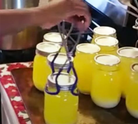 How To Can Butter https://diyjoy.com/how-to-can-butter/ How To Can Butter, Canning Butter, Electric Pressure Canner, Canning Meals, Canning Preserves, Can Butter, Emergency Hacks, Dehydrating Food Storage, Butter Recipes Homemade