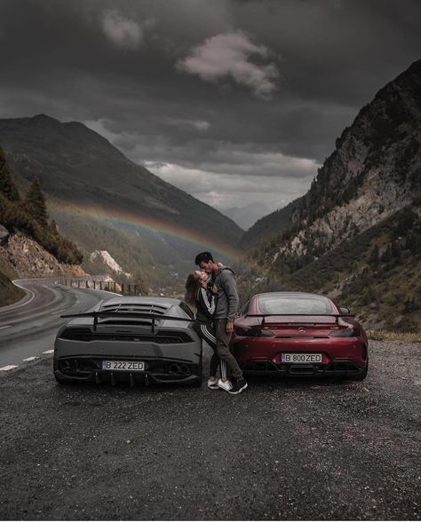 His and Hers- Tag your love ❤️. 📸 @zedsly . ➖➖➖➖➖➖➖➖➖➖➖ Follow us @avantstyle 👈 Turn on post notifications to never miss a post ↗↗ Tag… His And Hers Cars, Living In Car, Riding Quotes, Car Poses, Luxury Couple, Luxury Boat, Car Goals, Goals Pictures, Fashion Blogger Style