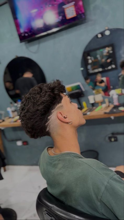 Lines In Haircut Men, Low Drop Fade Design, Low Fade With Design, Drop Fade With Design, Low Fade Design, Burst Fade Designs, Low Fade Redondo, Taper Fade Alto, Low Fade En V