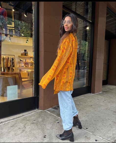 The kurta/indian print shirt with 70s glasses …the oversized fit of top & jeans with ankle pointed toe boots for structure Kurta And Jeans, Indian Prints, Pointed Toe Boots, Jean Top, Casual Style Outfits, Boots Outfit, Indian Wear, Casual Fits, Jeans And Boots