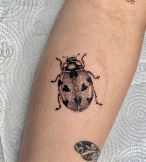 Ladybug Design Tattoo, Ladybug With Heart Spots Tattoo, Lady Bug Tat, Bugs Tattoo Insects, Bee And Ladybug Tattoo, Cute Insect Tattoos, Ladybug Tattoo Traditional, Bug Tattoo Sleeve, Lady Bird Tattoo