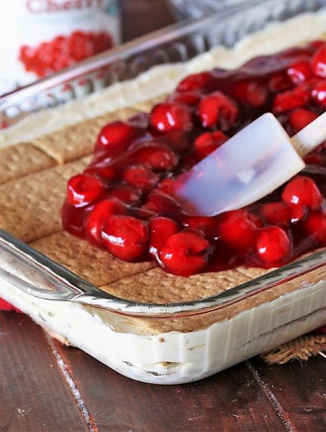 How to Make No-Bake Cherry Eclair Dessert Image Cherry Eclair, Easy No Bake Cherry Cheesecake, Cherry Bars Recipe, Cherry Cheesecake Dessert, Cherry Delight Dessert, Pie Filling Desserts, Eclair Dessert, Eclairs Dessert, Cherry Pie Filling Recipes