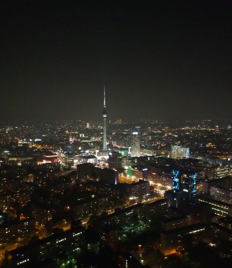 Berlin Aesthetic Night, Berlin Tower, Berlin At Night, Berlin Night, Berlin Tv Tower, Berlin Aesthetic, H.e.r Aesthetic, Goth Aesthetic, Getting Drunk