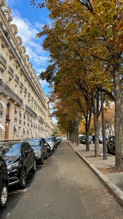 Paris In Autumn Aesthetic, Paris In The Fall Aesthetic, Paris In October Aesthetic, Fall Paris Aesthetic, Paris November Aesthetic, European Fall Aesthetic, Paris Fall Aesthetic, Paris Autumn Aesthetic, Living In Paris Aesthetic