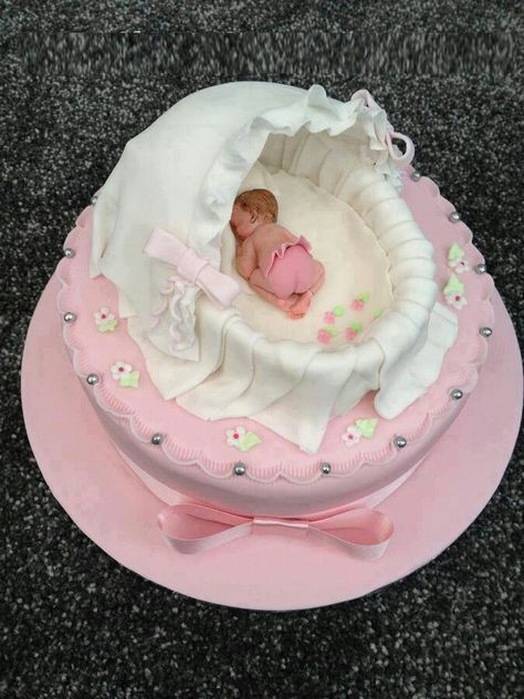 Bolos para Chá de Bebê: 35 modelos incríveis!                                                                                                                                                                                 Mais Baby Shower Sheet Cakes, طفلة حديثة الولادة, Gateau Baby Shower, Mini Torte, Baby Shower Cakes Girl, Christening Cake, Baby Cakes, Girl Cake, Cake Images