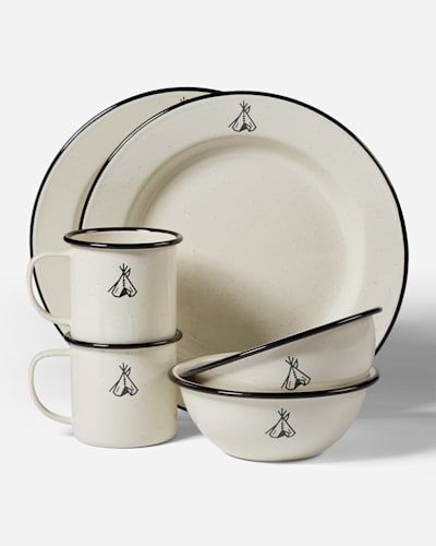 Pendleton Camp Enamelware Dishes | Pendleton Enamelware Dishes, Camping Dinnerware, Camping Plates, Backyard Dining, Rustic Dinnerware, Camping Dishes, Sublimacion Ideas, Enamel Dishes, Enamel Plate