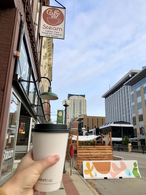 Top Things To Do in Rochester Minnesota over 2 Days - Planet with Sara Things To Do In Rochester Minnesota, Minnesota Restaurants, Rochester Minnesota, Rochester Mn, Breakfast Places, Minnesota Travel, Steam Recipes, Coffee Places, Cool Restaurant