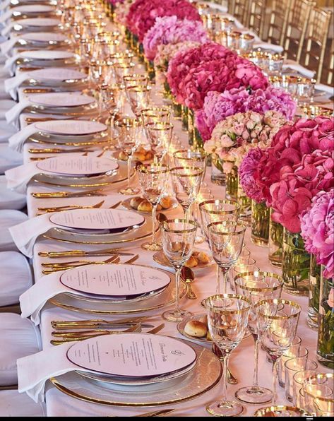 Rome Wedding, Wedding Table Decorations, Wedding Decor Elegant, Mod Wedding, Long Table, Wedding Table Settings, Italian Wedding, Wedding Deco, Wedding Themes