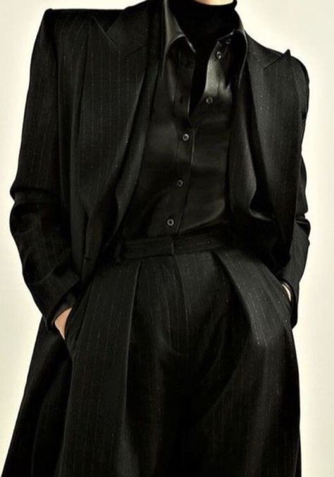 Black Suit Asethic, Suits Outfits Aesthetic, Female Black Suit Aesthetic, Victorian Male Clothing Aesthetic, All Black Academia Outfit, Dark Tomboy Outfits, Black Suits Aesthetic, All Black Dark Academia Outfits, Dark Academia Suits Women