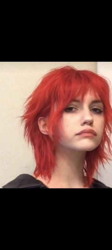 Punk Curtain Bangs, Alternative Mid Length Haircuts, Short Shag Red Hair, Medium Mullet Women Shag, Mid Length Alternative Hair, Punk Hair Round Face, Punk Shoulder Length Hair, Alt Haircuts Round Face, Shoulder Length Emo Hair