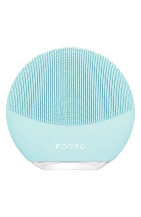 FOREO LUNA™ mini 3 Compact Facial Cleansing Device available at #Nordstrom Quick Cleanse, Foreo Luna Mini, Foreo Luna, Facial Cleansing Device, Beyond Beauty, Diy Kits Gift, Beauty Awards, Face Brush, Facial Cleansing