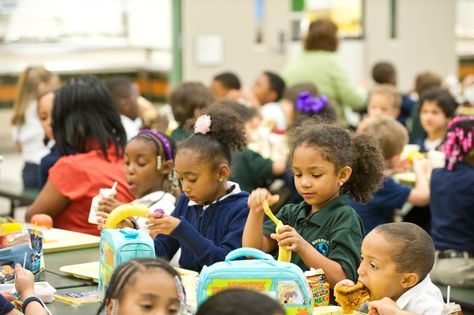 A More Peaceful Lunchtime | Responsive Classroom Cafeteria Behavior Bulletin Board Ideas, Lunch Room Behavior Management, Elementary Lunchroom Incentives, Lunchroom Management Cafeteria Behavior, Lunch Duty Management, Lunchroom Behavior Management, School Cafeteria Behavior Management, Cafeteria Management Ideas, Cafeteria Behavior Management Ideas