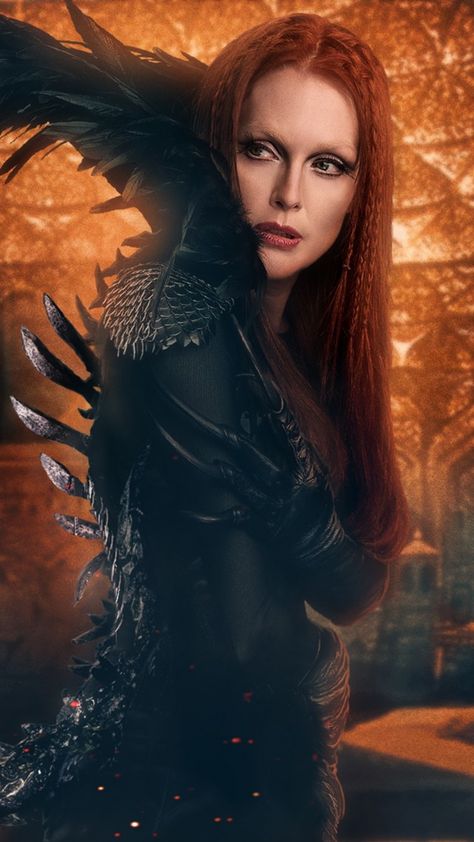 seventh son Julianne Moore Celebrity Twins, Seventh Son, Witch Coven, Celtic Woman, Goth Wedding, Muse Art, Julianne Moore, Celebrity Dads, Fantasy Movies