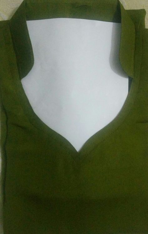 Collar Blouse Back Neck Designs, Salwar With Collar Neck, Kurti Ban Neck Designs, Ban Kurti Neck Design, Salwar Collar Neck Designs, Half Ban Neck Designs Suits, Collared Neck Kurtis, Coller Neck Designs For Suits, Kurta Collar Neck Design