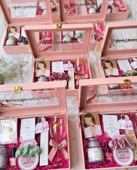 Bridesmaid Hampers 👯‍♀️👰‍♀️ DM for customisations #bridesmaidhampers #bridesmaidgifts #giftsforher #bridesmaids #bridetobegifts… | Instagram Indian Bridesmaid Gift Boxes, Indian Bridesmaid Proposal, Best Bridesmaids Gifts, Bridesmaid Hamper Ideas Indian, Bridesmaid Hamper Ideas, Bridesmaid Boxes Proposal, Wedding Gift Decoration Ideas, Bridesmen Gifts, Bridesmaid Gift Hamper