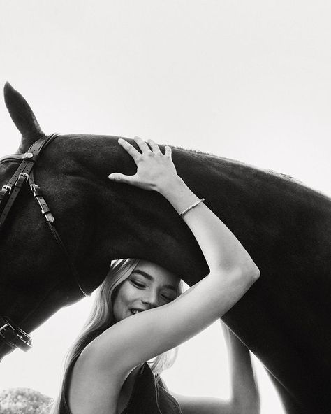 Equine Photography, Horse Photography, Cowgirl Photoshoot, Farm Photo, All The Pretty Horses, Anya Taylor Joy, White Horses, Perfect Image, Fall 2022