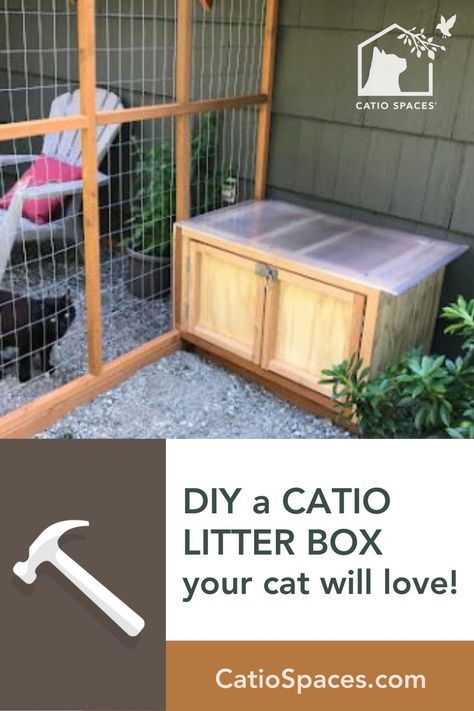 Diy Outdoor Litter Box Enclosure, Cat Litter Outdoor, Outside Litter Box Enclosure, Diy Outdoor Cat Litter Box Ideas, Outdoor Litter Box For Indoor Cats, Cool Litter Boxes, Litter Box Catio, Outside Litter Box Ideas, Cat Litter Box Catio