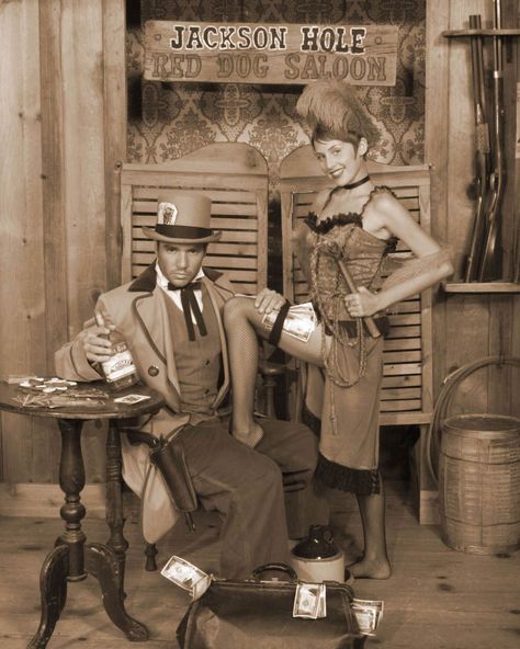 Saloon Outfits, Wild West Photos, Wild West Fancy Dress, Saloon Dress, Wild West Costumes, Saloon Girl Costumes, Saloon Decor, Old West Saloon, Old West Photos