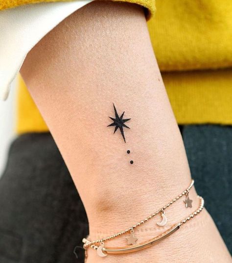 Star Tattoo Designs Wrist, Star Sparkle Tattoo, Men Hand Tattoo, Tattoo Ideas For Men Hand, Small Minimalist Tattoo, Arm Tattoo For Women, Classy Tattoo, Tattoo Spine, Pretty Tattoo