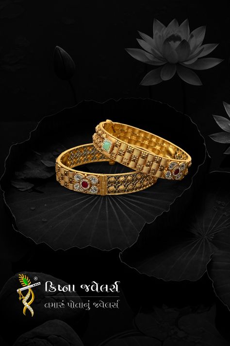 Gold Bangles Indian, Gold Jhumka, Stone Bangles, Bangle Design, Cutwork Blouse, Gold Jhumka Earrings, Gold Bangles For Women, Jewelry Photography Styling, Fancy Jewelry Necklace