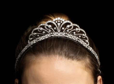 Bonhams : DIAMOND TIARA, KNOWN AS 'THE ROCKINGHAM TIARA', CIRCA 1900 7 December, Royal Crown Jewels, Headpiece Jewelry, Tiara Hairstyles, Diamond Tiara, December 2023, Royal Jewels, A Bracelet, Crown Royal