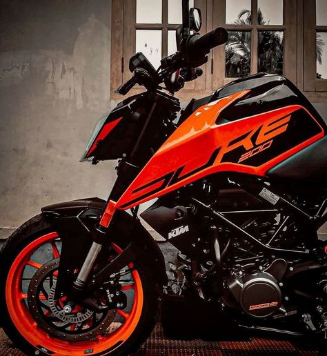 Download free New KTM Duke RC 200 Bike Best HD wallpaper For iphone Follow for more daily updates & new Primium Wallpapers Motocross, Buda Wallpaper, Rc 200, New Ktm, Duke 200, Ktm Duke 200, Ninja Bike, Bullet Bike Royal Enfield, Biker Couple