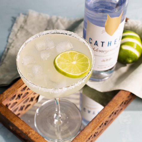 Honeysuckle Margarita - With vodka | Cathead Distillery Vodka Recipes Drinks, Cheese And Chocolate, Blame It On The Alcohol, Popular Cocktails, Vodka Recipes, Margarita Cocktail, Vodka Drinks, Homemade Drinks, Agave Syrup