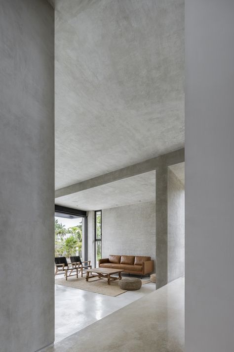 Cement House Design, Concrete Minimalist House, Concrete House Interior, Romantic House, Cement House, Concrete Interiors, Industrial Home Design, Industrial Minimalist, Concrete Houses