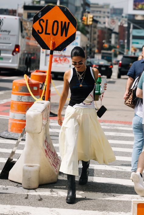 Berlin Fashion Street, Inspo Fits, New York Outfits, Fashion Week Outfit, New York Street Style, New York Fashion Week Street Style, Quoi Porter, Nyfw Street Style, Berlin Fashion