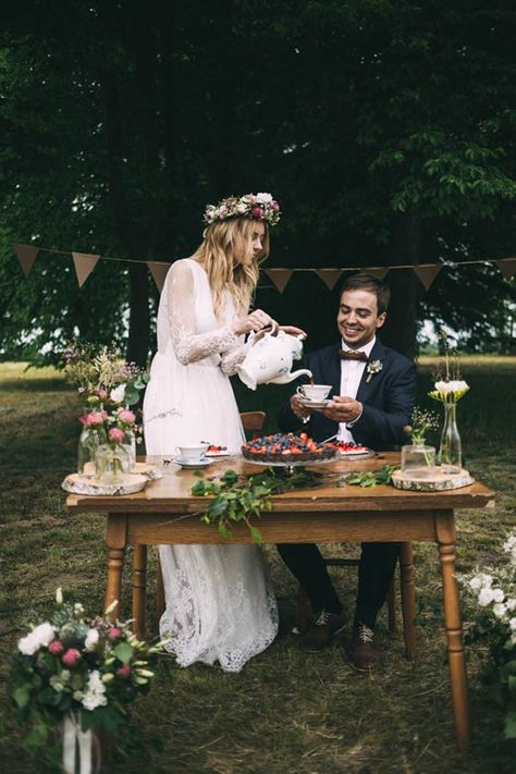 Nature-Inspired Polish Wedding at Gorzelnia 505 Tea Together, Polish Wedding, Folk Wedding, Forest Theme Wedding, Gorgeous Wedding Cake, Wedding Reception Inspiration, Cascade Bouquet, Wedding Professional, Best Wedding Photographers