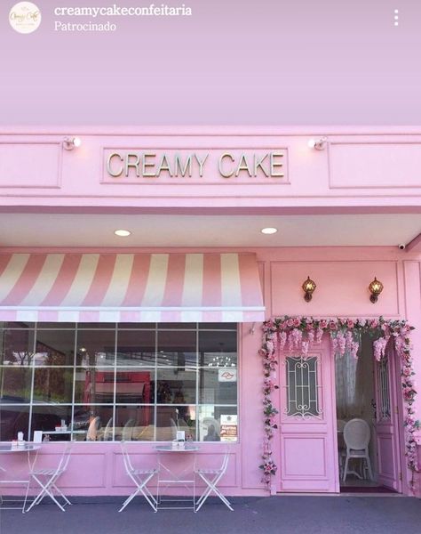 Candy Shop Exterior Design, Pink Cafe Design Ideas, Bakery Shop Design Vintage, Pink Coffee Shop Aesthetic, Cake Shop Aesthetic, Pink Cafe Aesthetic, Cute Bakery Aesthetic, Girly Coffee Shop, Pink Coffee Shop